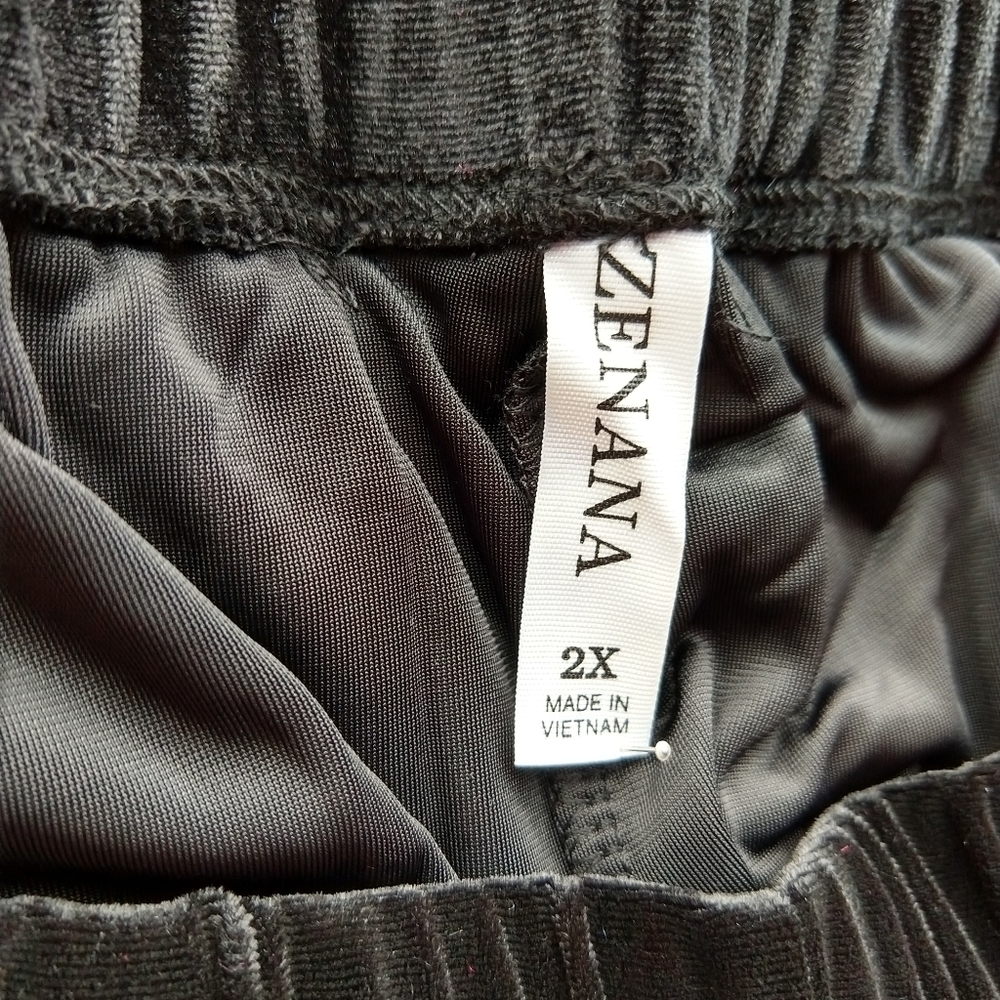 Black Velvet Wide Leg Pants Plus Size 2X - Picture 10 of 14